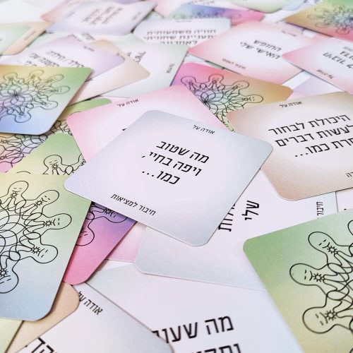 חבילת קלפים רוחניים הודיה